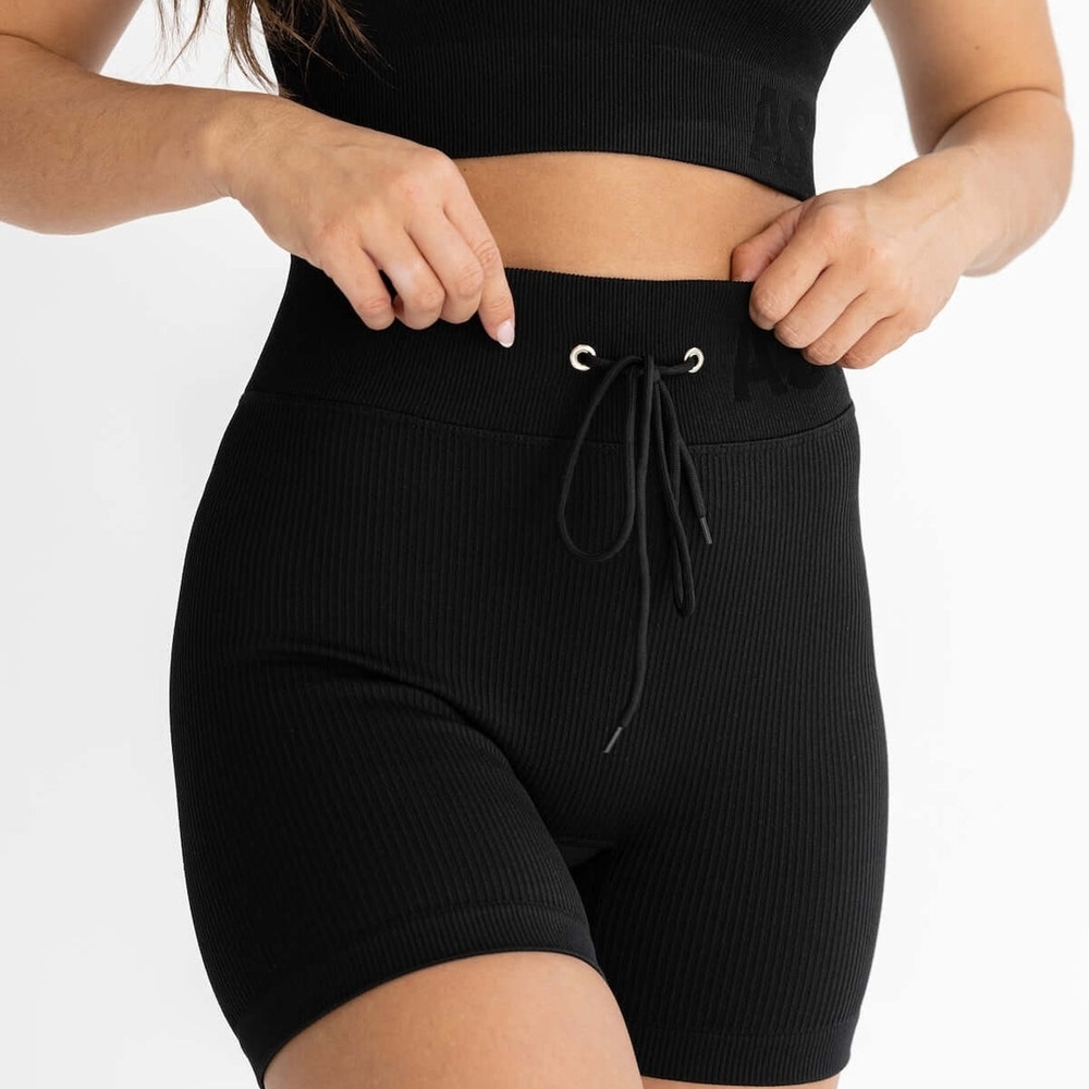 Astoria Seamless Ribbed Series In Black